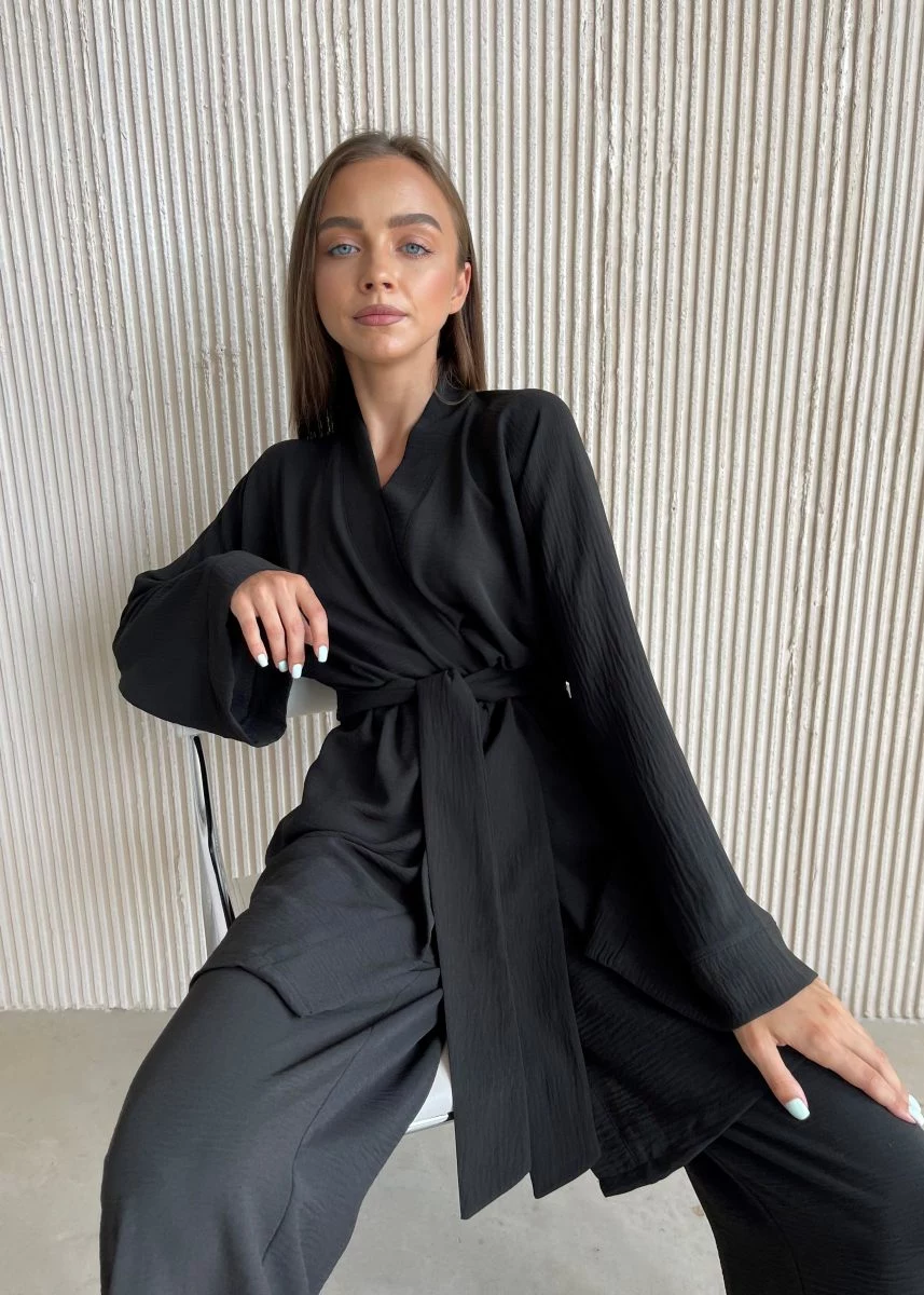 Изображение товара: Комплект «Двойка» кимоно + брюки в чёрном цвете