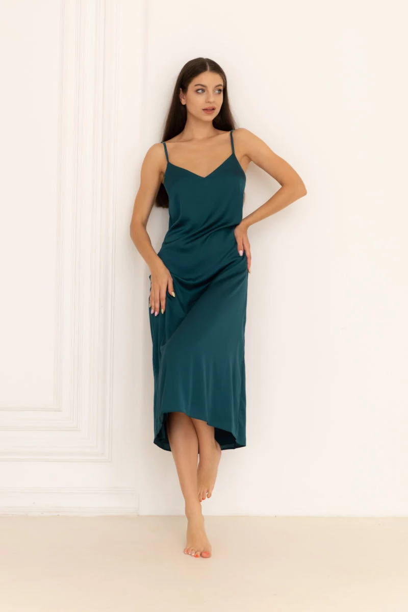 Изображение товара Платье-сорочка в цвете нефрит