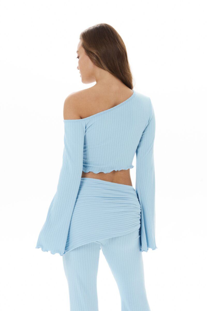 Костюм «Peach set» (кофта и брюки с поясом) в голубом цвете