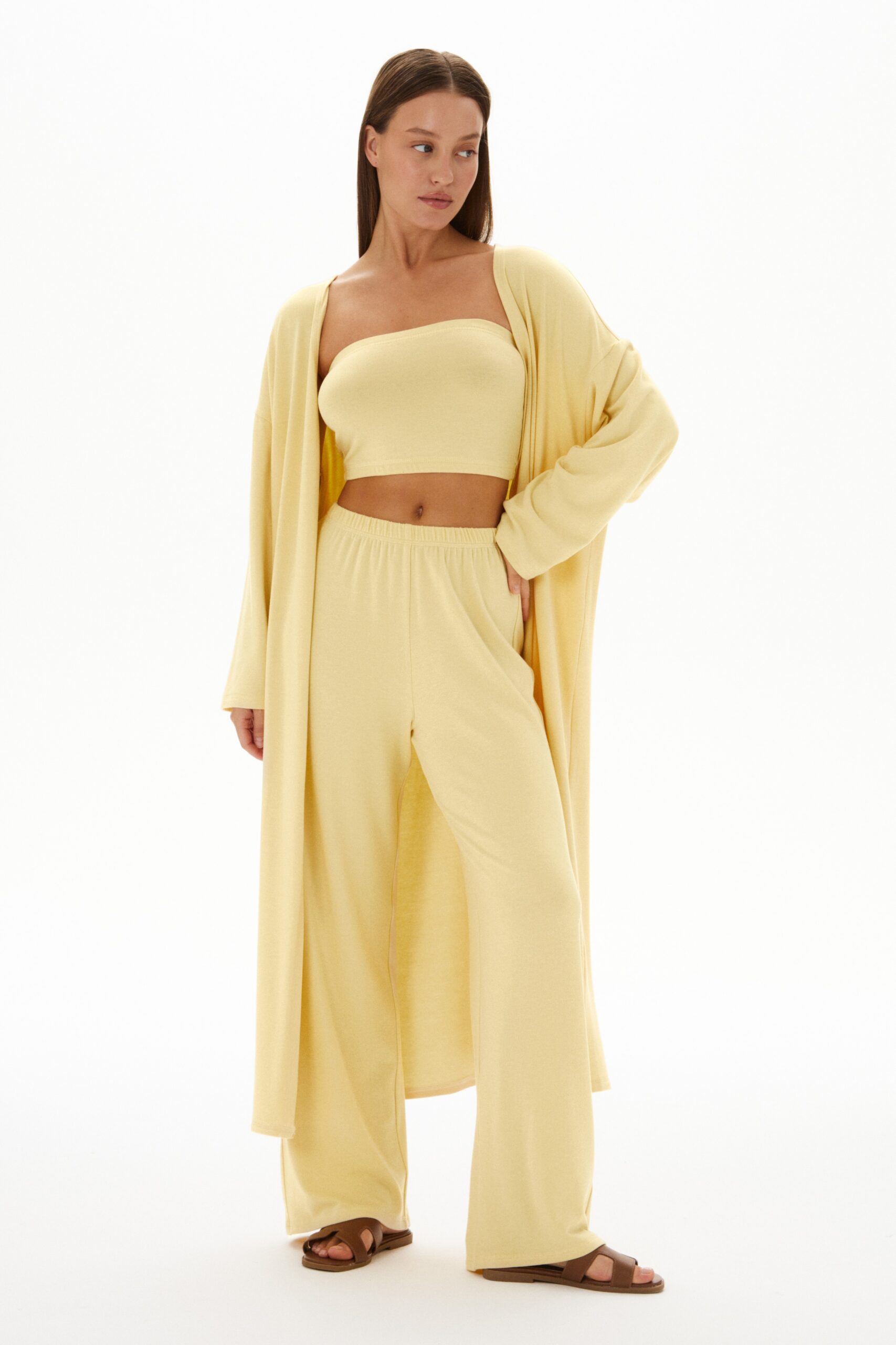 Костюм «Four thing by Mimi» в сливочном цвете