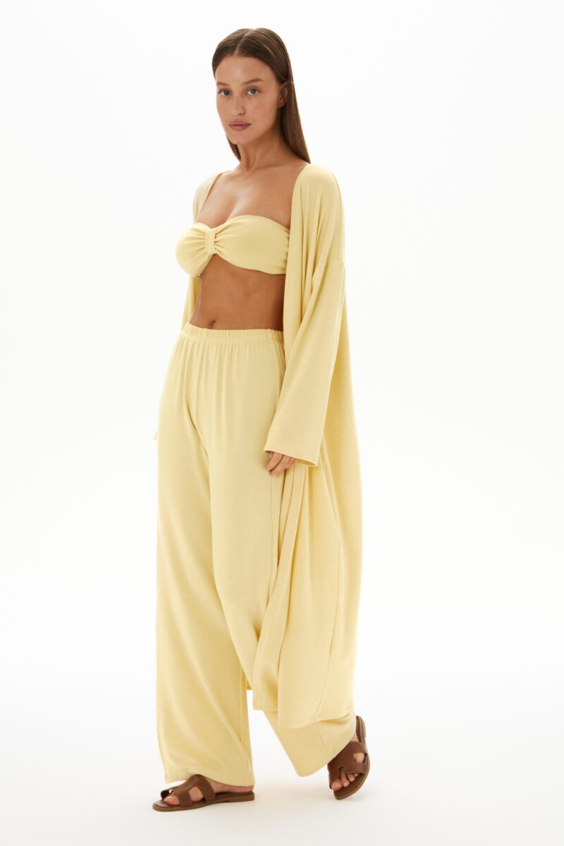 Костюм «Four thing by Mimi» в сливочном цвете